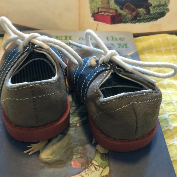 SOLD Oshkosh Saddle Shoes Toddler 2 - Picture 5 of 6